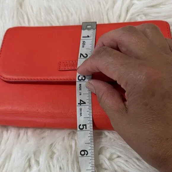 Vera Bradley Coral Women's Wallet - Picture 5 of 10